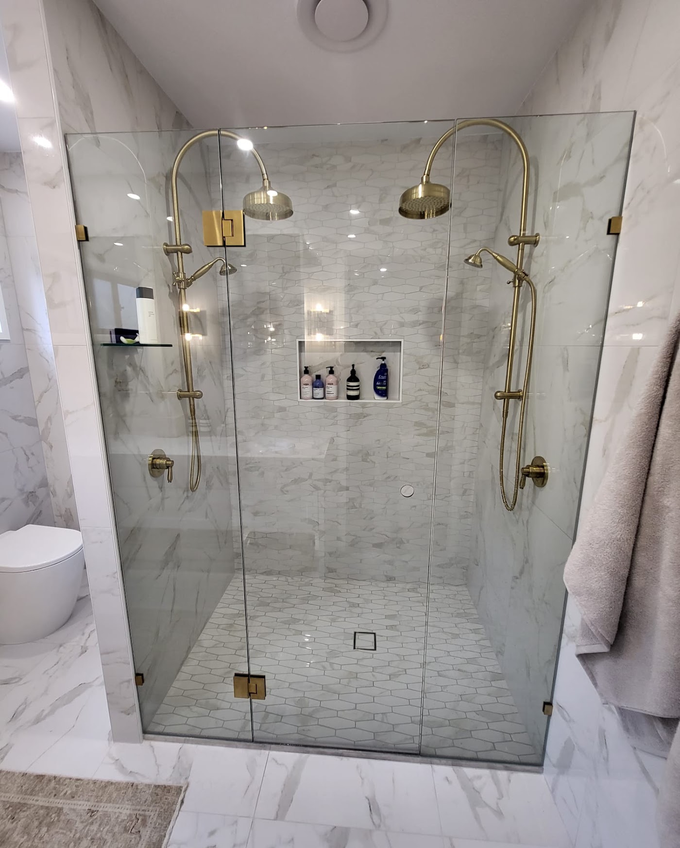 Work by Abbott Bros Bathroom Renovations & Tiling